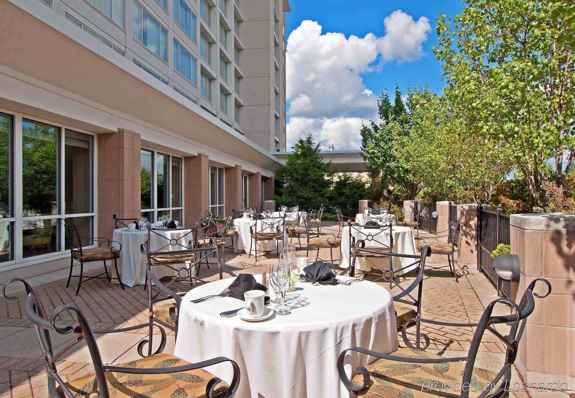 Auburn Hills Marriott Pontiac Hotel Exterior photo